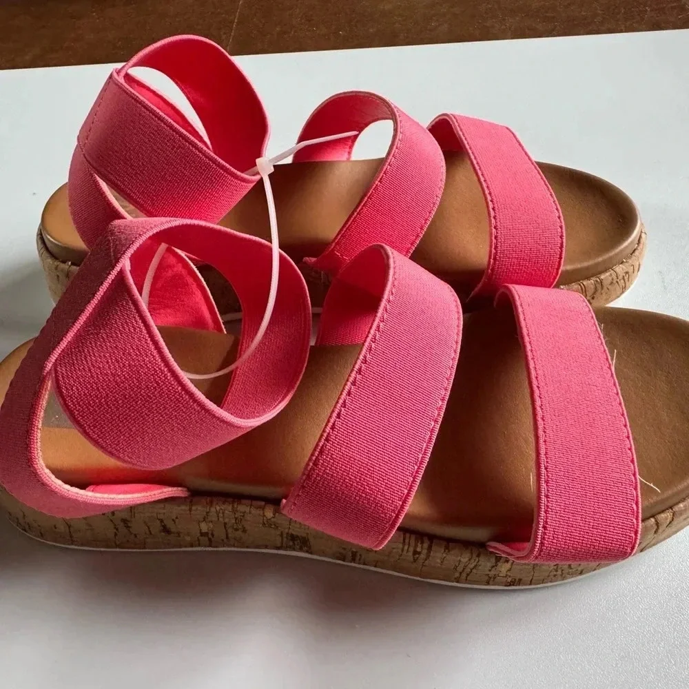 DV Dolce Vita Girls Slink Wedge Sandal Size 3